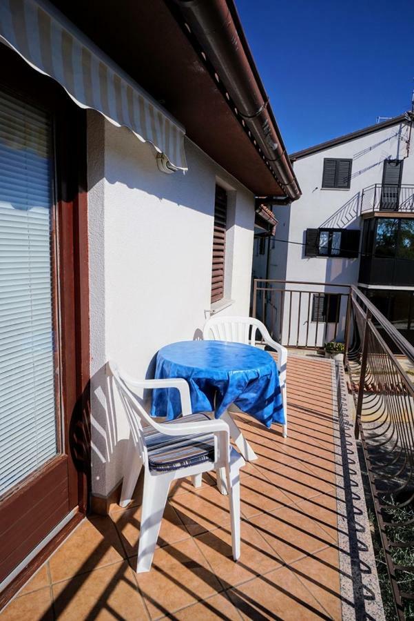 Apartment Daniela Savudrija Exterior photo