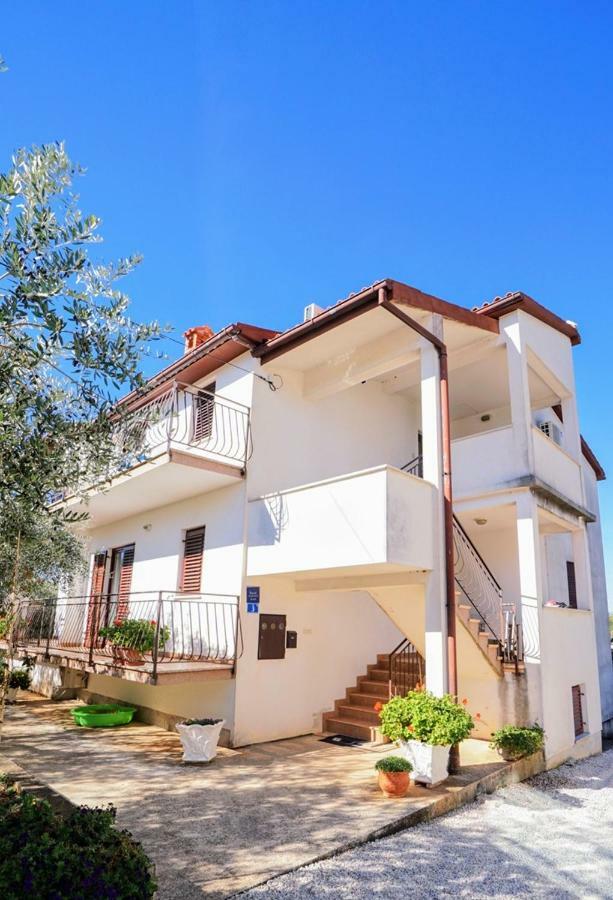 Apartment Daniela Savudrija Exterior photo
